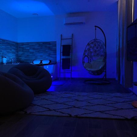 Appartement Cosy Jacuzzy Luxe Gare De 툴롱 외부 사진