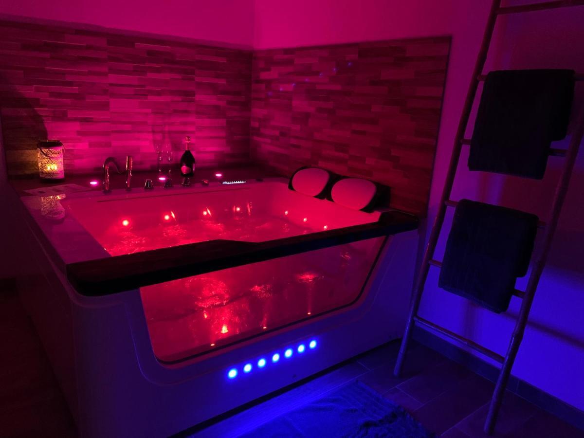 Appartement Cosy Jacuzzy Luxe Gare De 툴롱 외부 사진