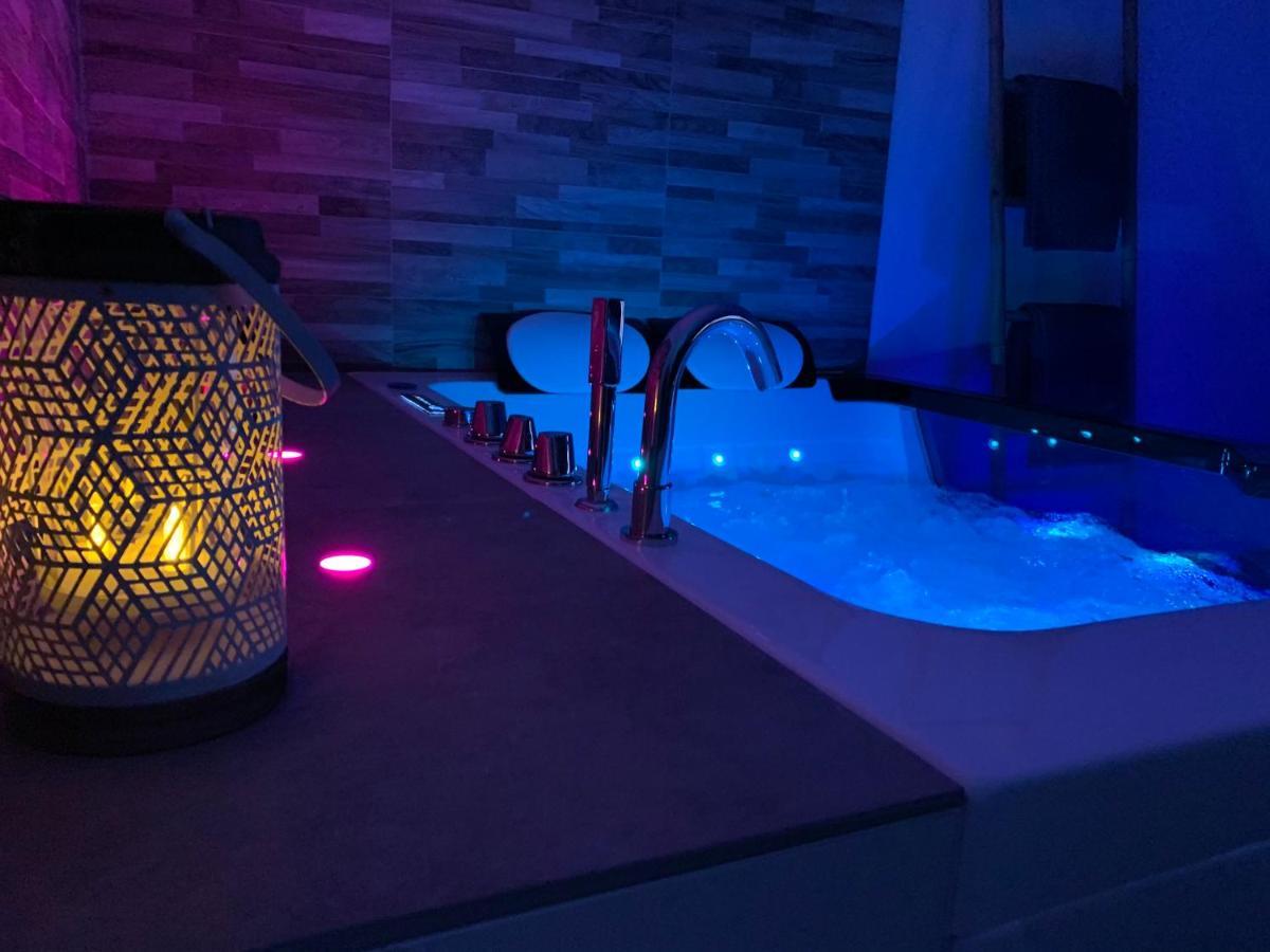 Appartement Cosy Jacuzzy Luxe Gare De 툴롱 외부 사진